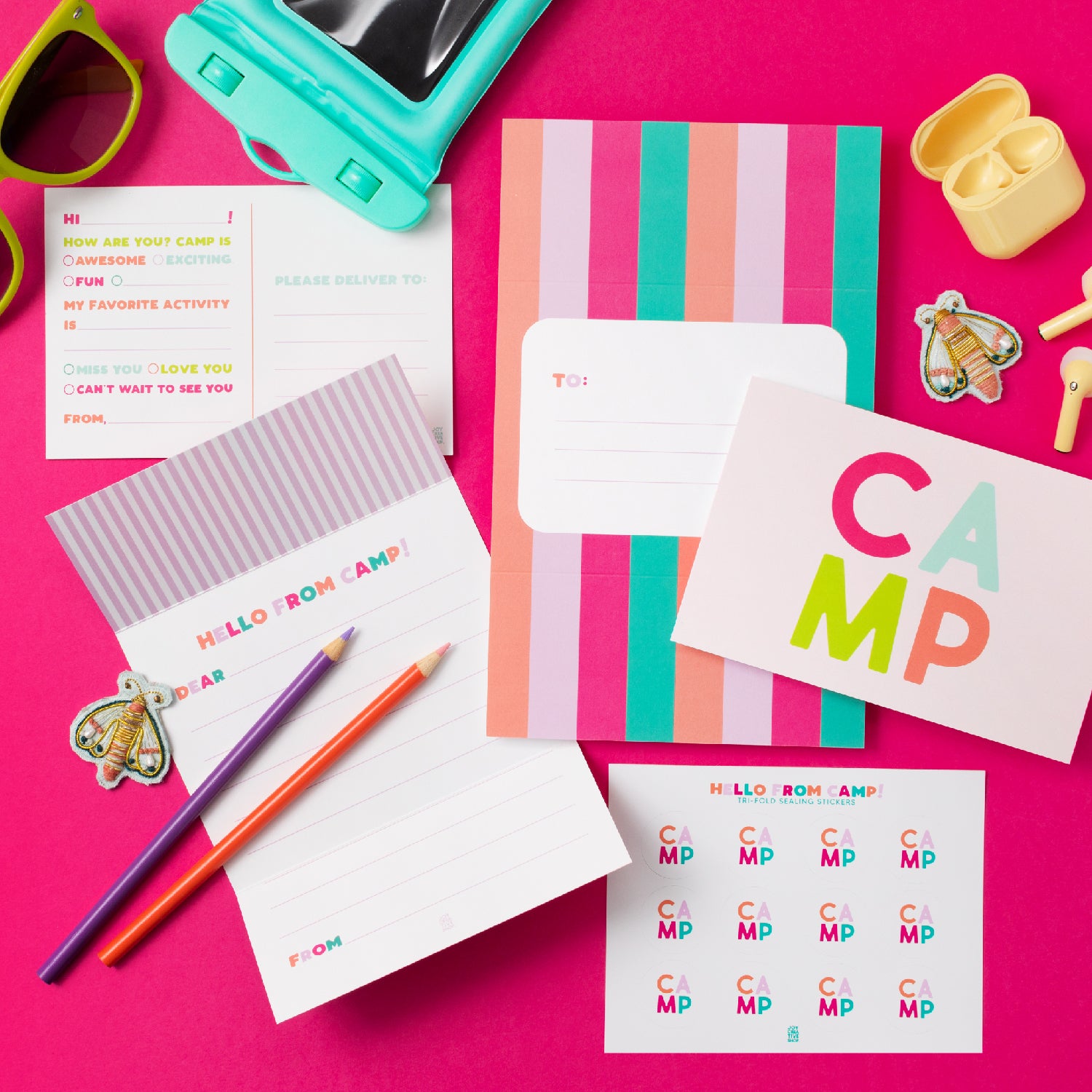 Camp Tri-fold - Pink