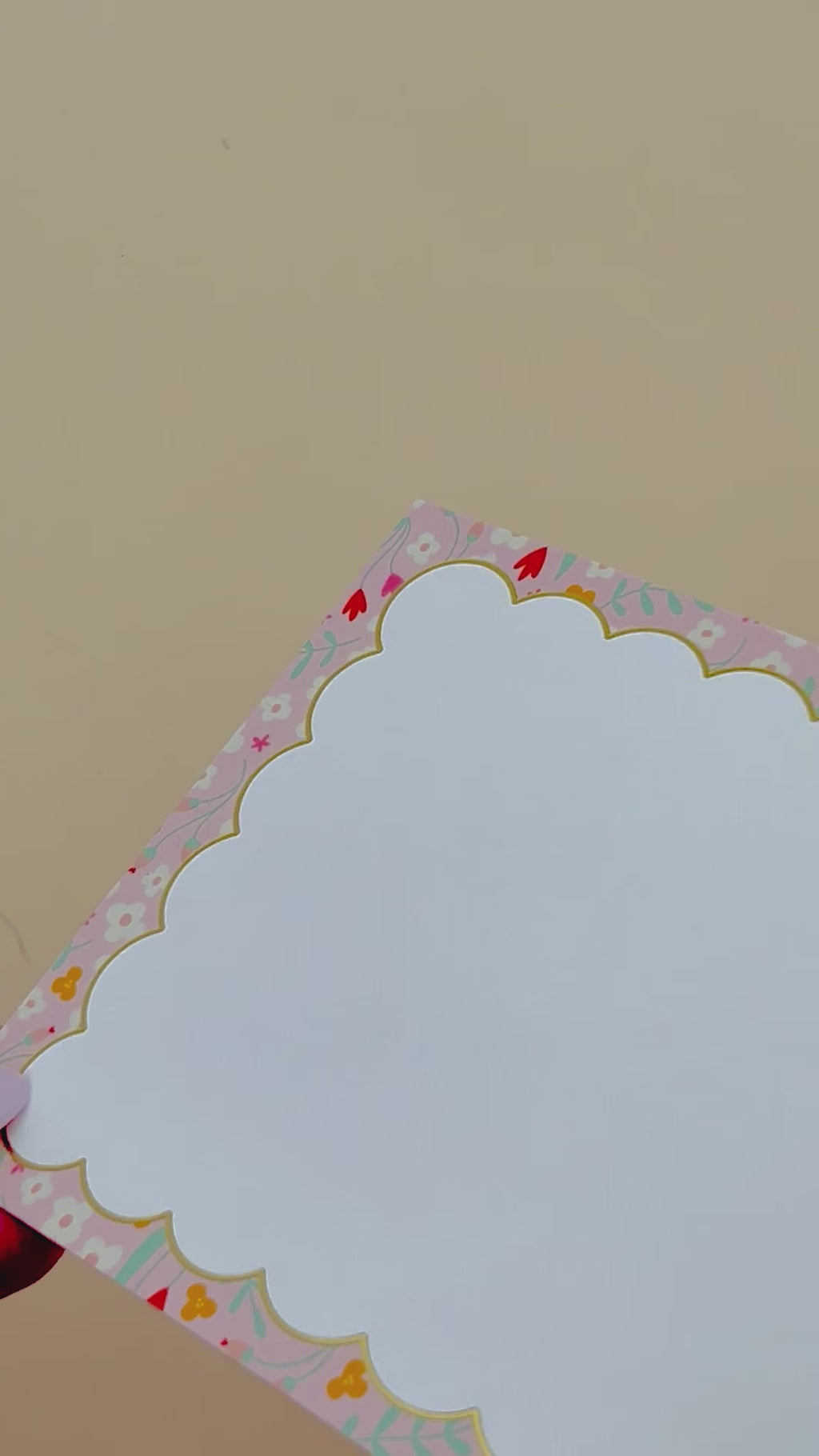 Gold Foil Scallop Floral Stationery